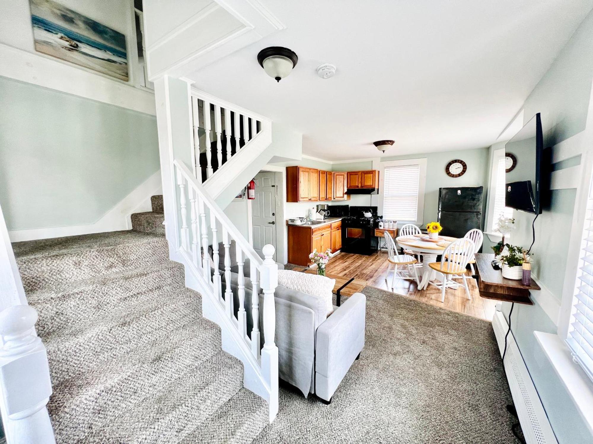 Entire Lovely 3 Bedroom, 2 Bathroom Apartment! 1 Block To The Beach And Boardwalk! Wildwood Eksteriør billede
