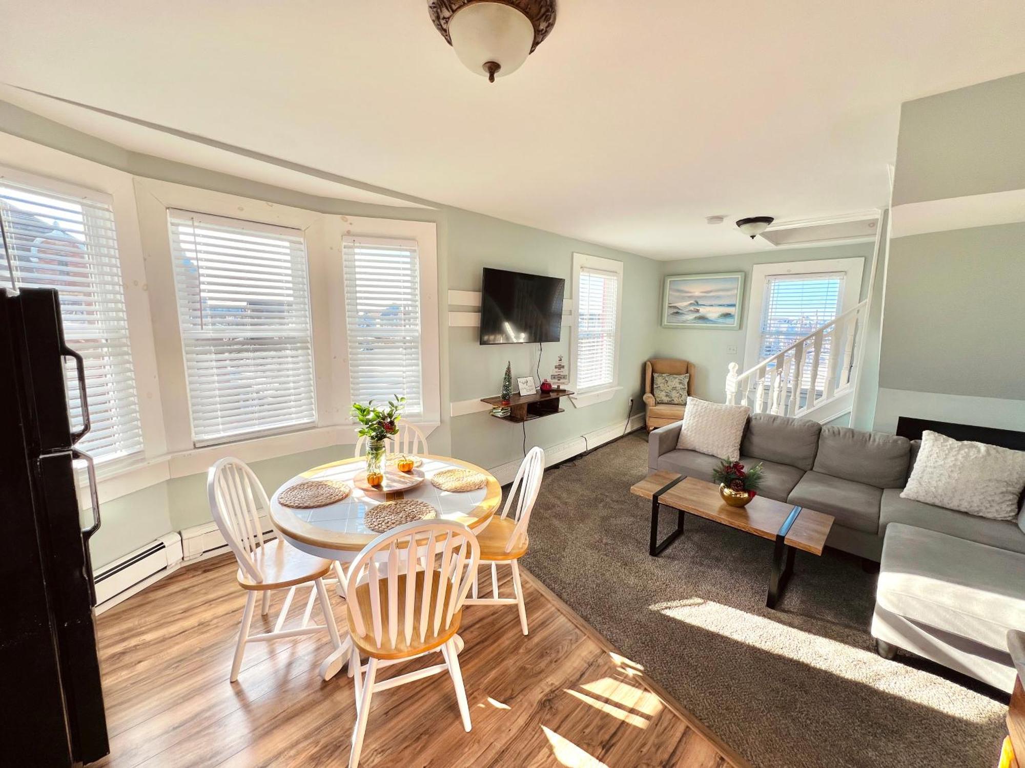Entire Lovely 3 Bedroom, 2 Bathroom Apartment! 1 Block To The Beach And Boardwalk! Wildwood Eksteriør billede